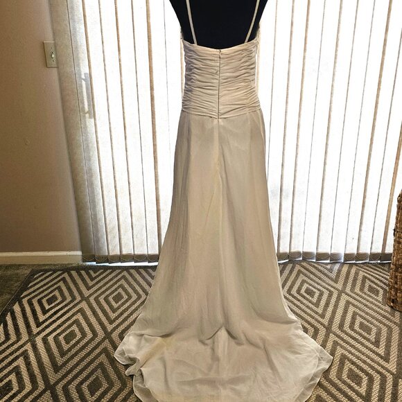 Destiny White Wedding Dress 10 - Picture 4 of 9